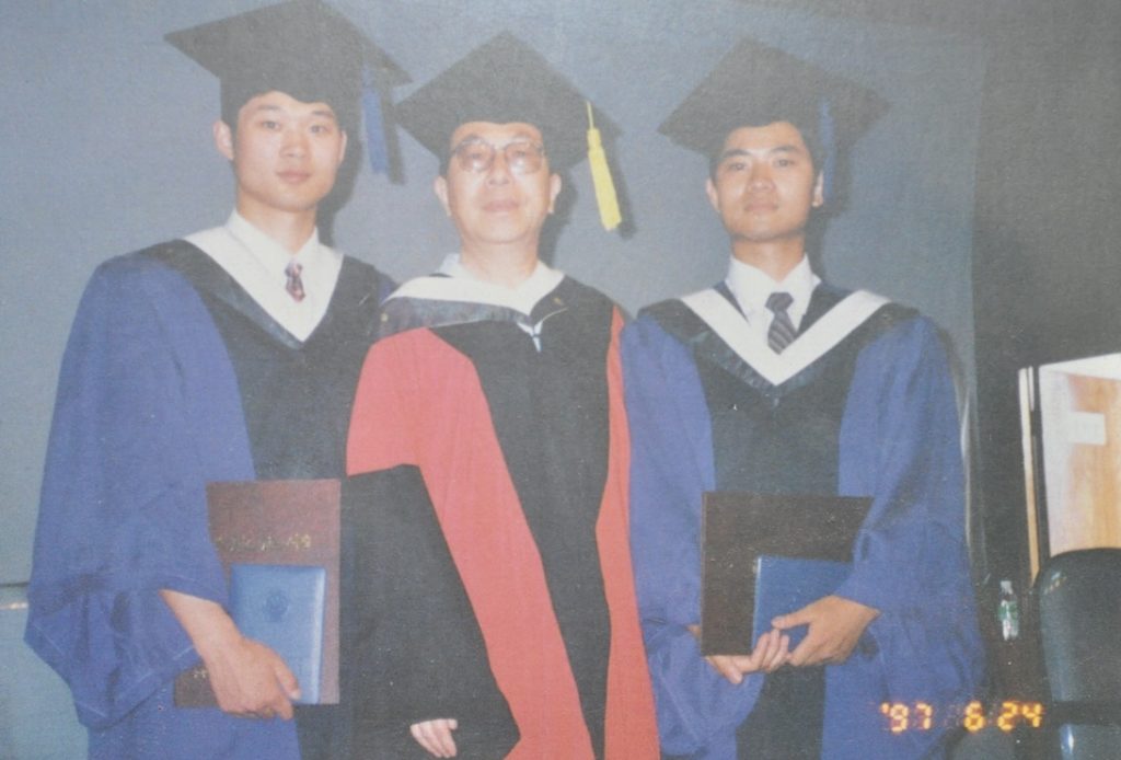 中医针灸师曾医生 | 墨尔本助孕与生育专家 2 Professor SUN at Dr. Richard's Master Graduation