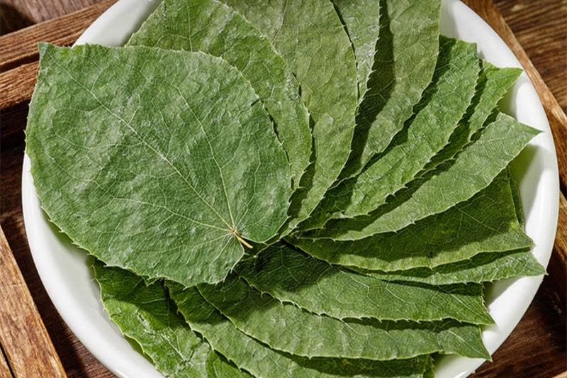 8 Chinese Herbs Traditionally Used for Libido and Sexual Function 1 Chinese herb Horny Goat Weed Epimedium